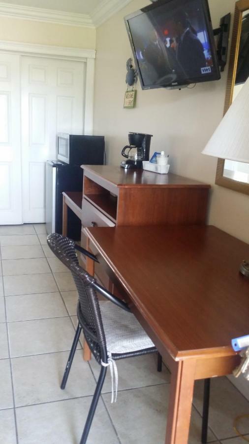 Lake Side Lodge Lake Worth Beach Esterno foto